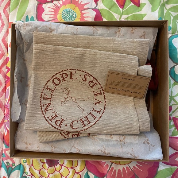 Penelope Chilvers Suede Lace Up Boots - Picture 3 of 8